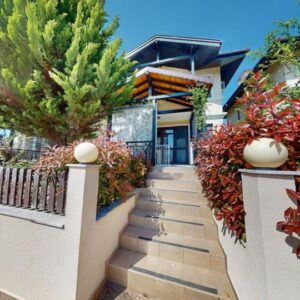 Kosharitsa Bulgarien Einfamilienhaus mit Keller Sveti Georgi