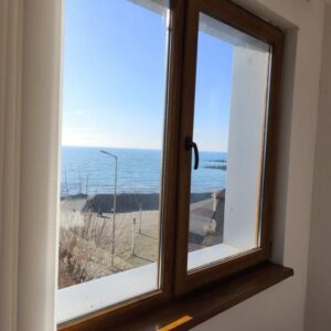 Bulgarien, Pomorie Luxuriöse 3-Zimmer-Wohnung direkt am Meer