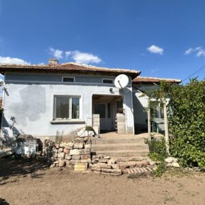 Bulgarien Izvorovo Region Dobrich Haus mit großem Grundstück