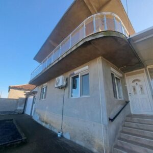 Bulgarien, Aytos Haus mit 6 Schlafzimmern + Küche, 190 m², Aytos, Chernograd